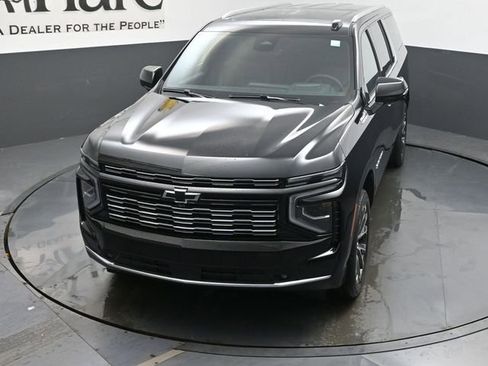 New 2026 Chevrolet Suburban High Country AWD/4WD image 25