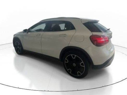 Used 2019 Mercedes-Benz GLA 250 image 7