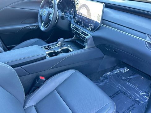 Certified 2025 Lexus RX 350 Premium image 33