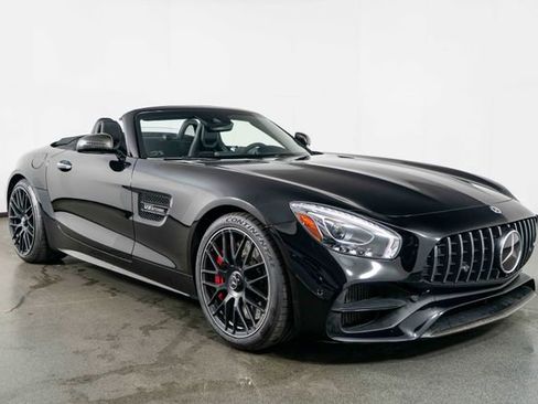 Used 2018 Mercedes-Benz AMG GT C image 1
