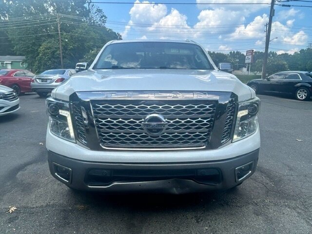 Used 2017 Nissan Titan Platinum Reserve AWD/4WD image 8