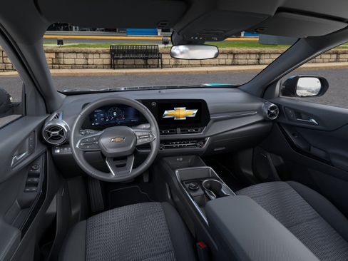 New 2026 Chevrolet Equinox LT image 39