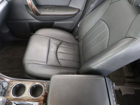 Used 2015 GMC Acadia Denali FWD image 19