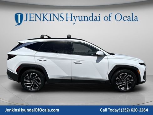 New 2026 Hyundai Tucson Limited FWD image 2