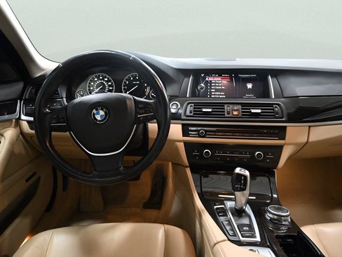 Used 2015 BMW 535i xDrive Sedan AWD/4WD image 11