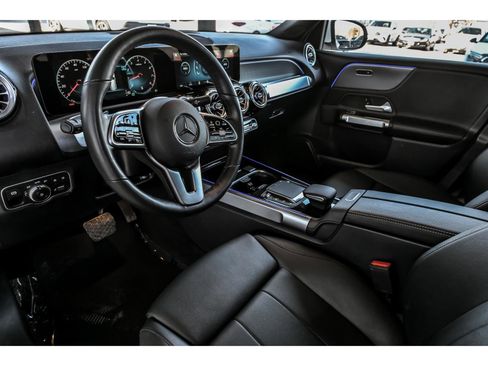 Certified 2022 Mercedes-Benz GLB 250 4MATIC image 10