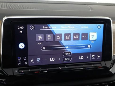 Used 2026 Volkswagen Atlas SE FWD image 37