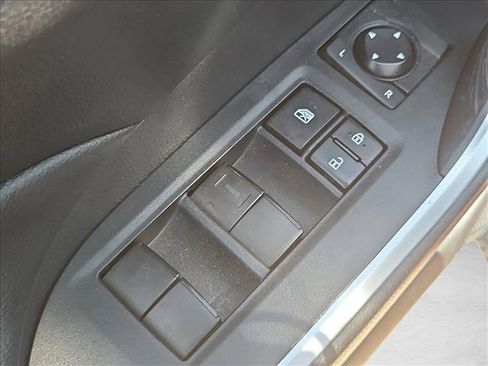 Used 2024 Toyota RAV4 LE AWD/4WD image 11
