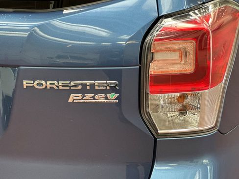 Used 2017 Subaru Forester 2.5i Limited AWD/4WD image 36