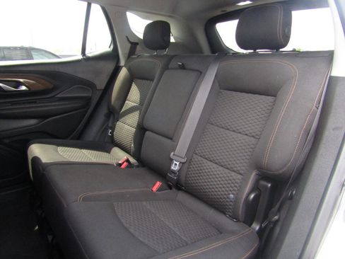 Used 2020 GMC Terrain SLE w/ Driver Convenience Package FWD image 19