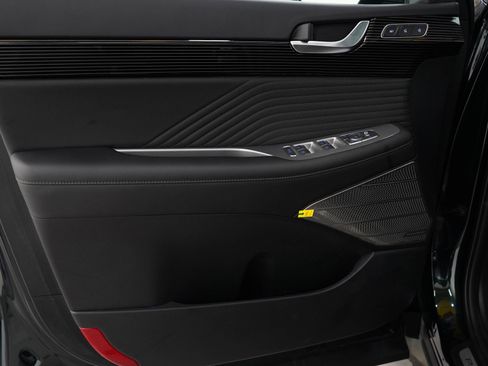 Used 2025 Hyundai Palisade Calligraphy image 25