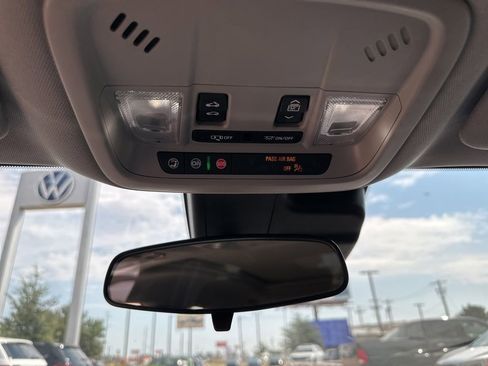 Used 2024 Chevrolet Malibu LT image 23