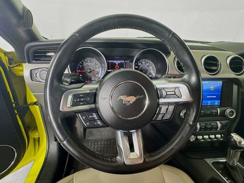 Used 2021 Ford Mustang Premium image 11