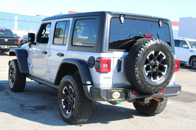 Used 2024 Jeep Wrangler Unlimited Rubicon 4xe AWD/4WD image 3