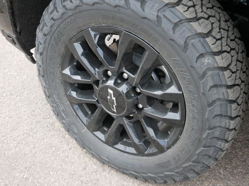 New 2026 Chevrolet Silverado 2500 LTZ w/ Trail Boss Package image 9