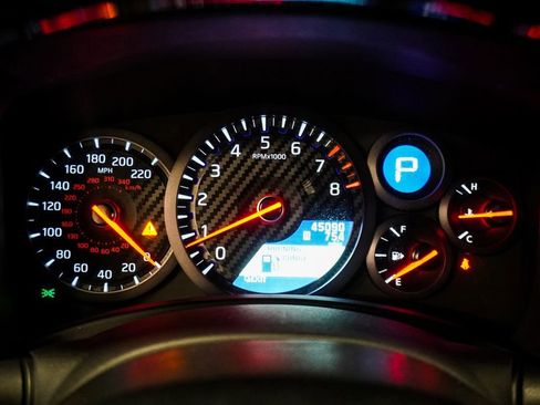Used 2017 Nissan GT-R Premium AWD/4WD image 40