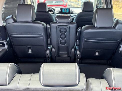 Used 2026 Honda Odyssey Elite image 19