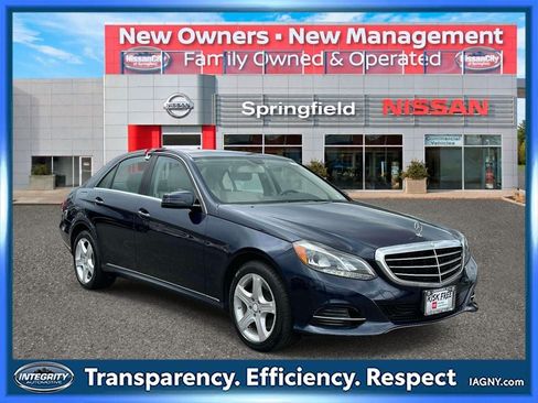 Used 2014 Mercedes-Benz E 350 4MATIC Sedan image 1