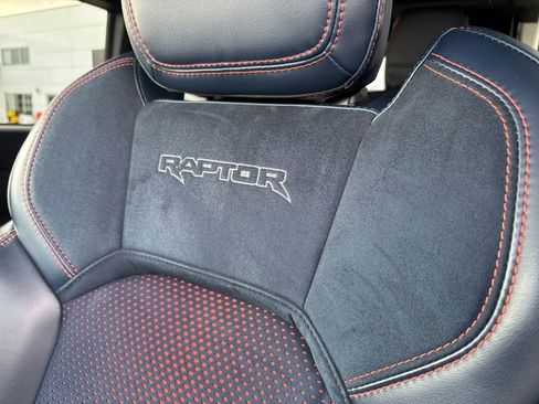 Used 2025 Ford Bronco Raptor w/ Interior Carbon Fiber Pack AWD/4WD image 21