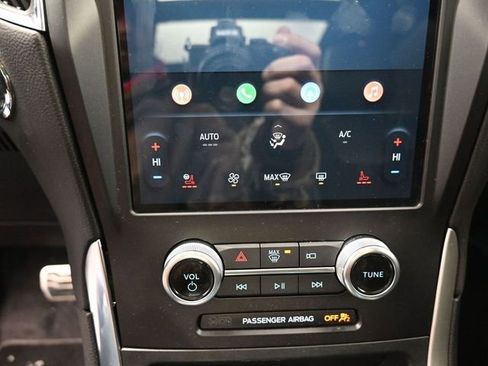 Used 2024 Ford Edge ST w/ Equipment Group 401A image 28