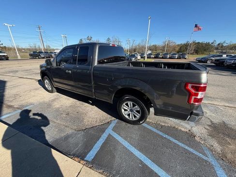 Used 2019 Ford F150 XLT RWD image 5