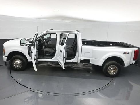 Used 2025 Ford F350 XL AWD/4WD image 60