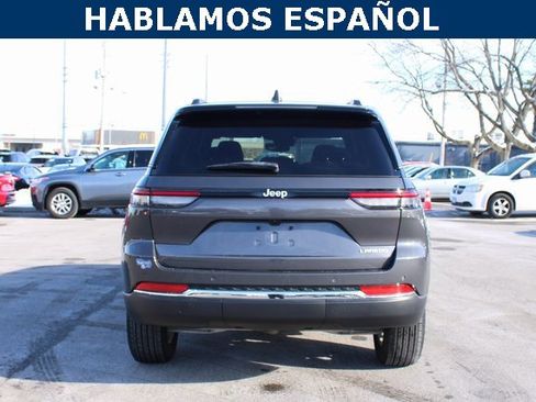 Used 2024 Jeep Grand Cherokee Laredo X w/ Luxury Tech Group I image 4