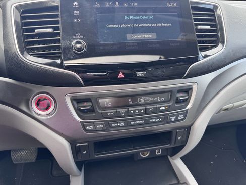 Used 2019 Honda Pilot EX-L image 22
