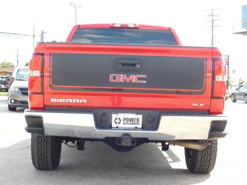 Used 2015 GMC Sierra 1500 SLE w/ Carbon-22 Edition AWD/4WD image 7
