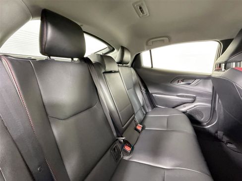 Certified 2025 Toyota Prius Plug-In Hybrid image 36