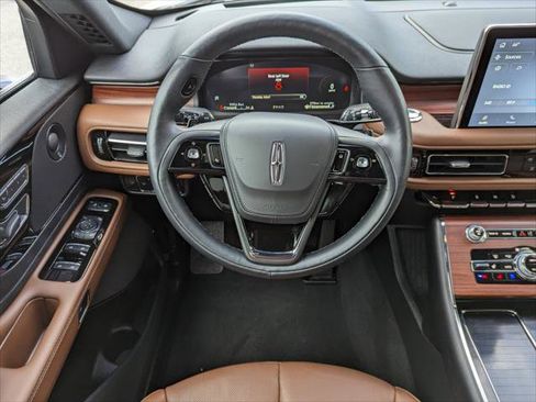 Certified 2023 Lincoln Aviator Reserve w/ Equipment Group 201A AWD/4WD image 13