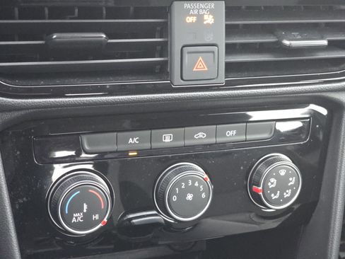 Certified 2024 Volkswagen Taos S image 25