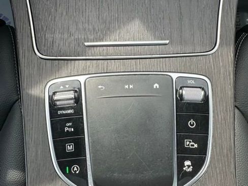 Used 2022 Mercedes-Benz GLC 300 4MATIC image 37
