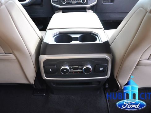 Used 2024 Ford Expedition Max Limited AWD/4WD image 21