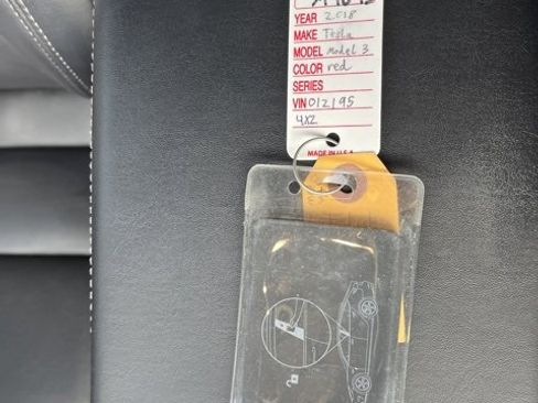 Used 2018 Tesla Model 3 Long Range image 43