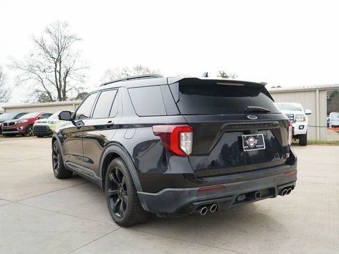 Used 2020 Ford Explorer ST w/ ST High-Performance Pack image 4
