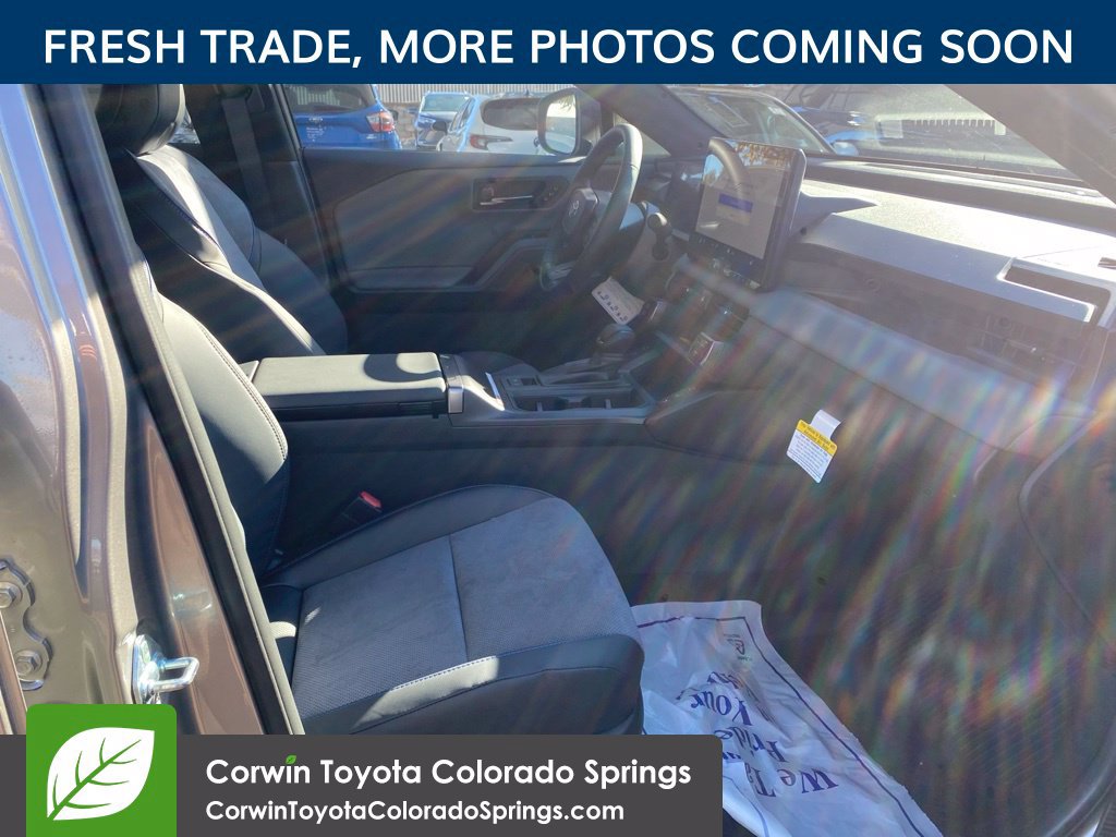 Used 2026 Toyota RAV4 XSE w/ Weather Package AWD/4WD image 10