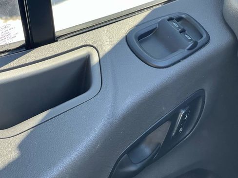 Used 2024 Ford Transit 250 Low Roof w/ Exterior Upgrade Package image 31