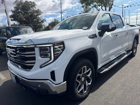 Used 2024 GMC Sierra 1500 SLT w/ SLT Premium Plus Package AWD/4WD image 1