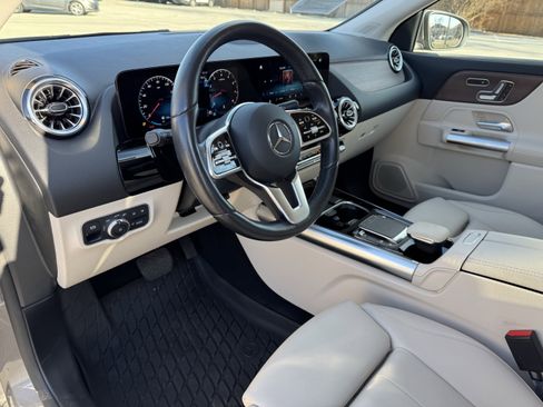 Used 2023 Mercedes-Benz GLA 250 4MATIC image 27