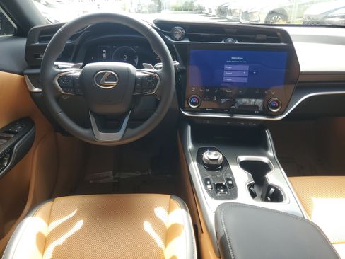 Used 2024 Lexus RZ 300e Premium w/ Accessory Package (Z1) image 10