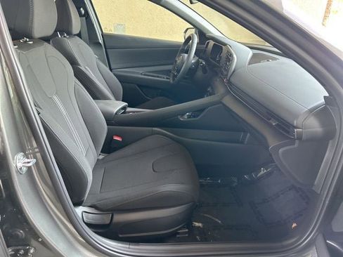 New 2026 Hyundai Elantra SEL Sport Premium FWD image 31