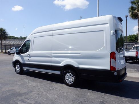 Used 2023 Ford Transit 250 148 High Roof Extended w/ Load Area Protection Package image 3