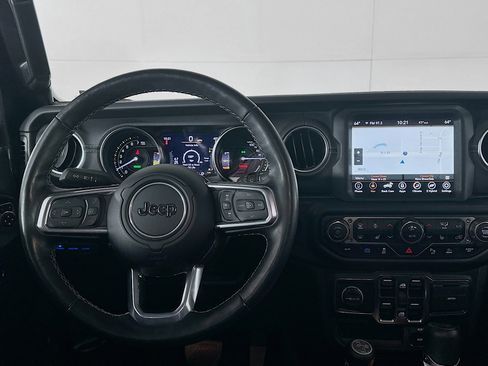 Used 2023 Jeep Wrangler Sahara w/ Cold Weather Group image 18