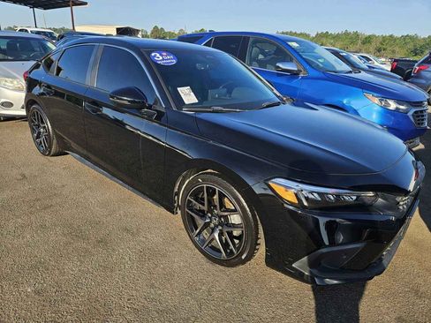 Used 2022 Honda Civic Sport Touring image 4