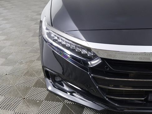 Used 2022 Honda Accord Sport image 10