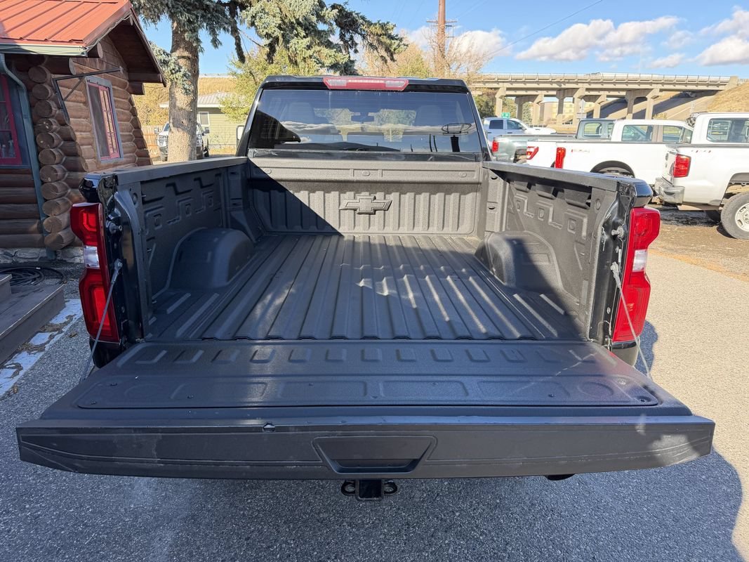 Used 2020 Chevrolet Silverado 2500 Custom w/ Custom Convenience Package AWD/4WD image 19