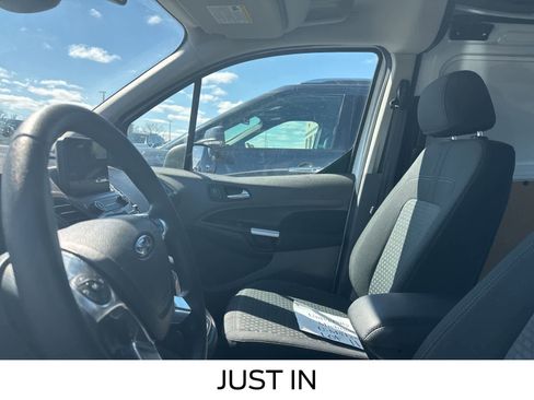 Used 2019 Ford Transit Connect XLT image 29