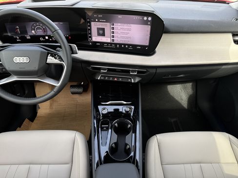 New 2026 Audi Q3 quattro 2.0T AWD/4WD image 13