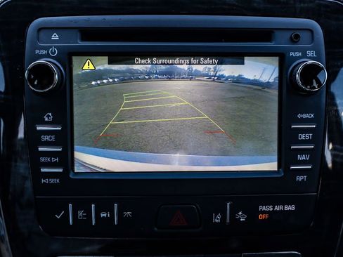 Used 2017 Buick Enclave Premium image 32